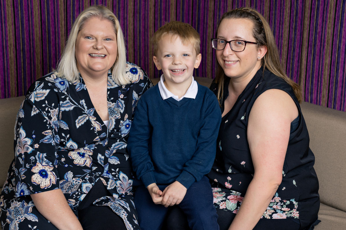 Amanda and Alfie meet Louise Brown